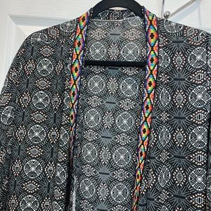 PRINTED OPEN STYLE ROBE